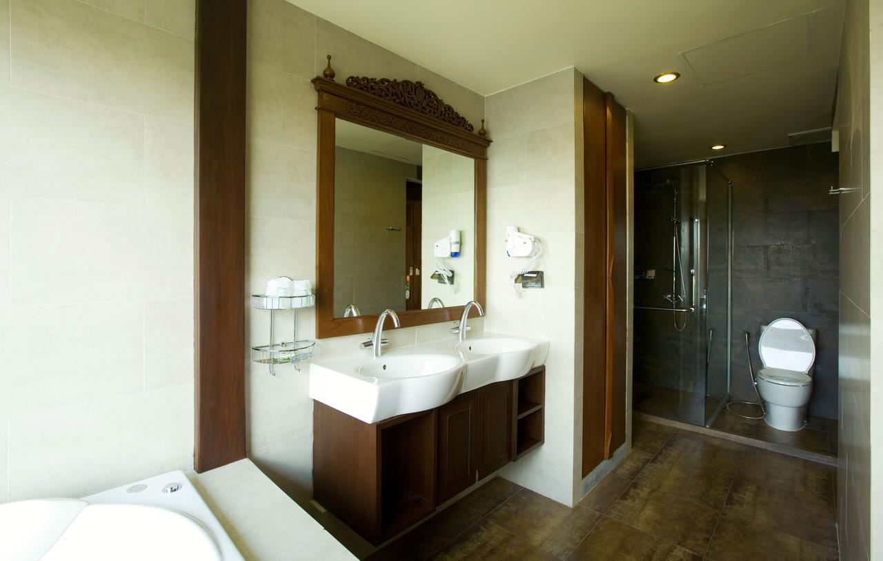 Suite Room Main Building